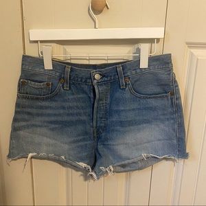 Levi Rib Cage Shorts